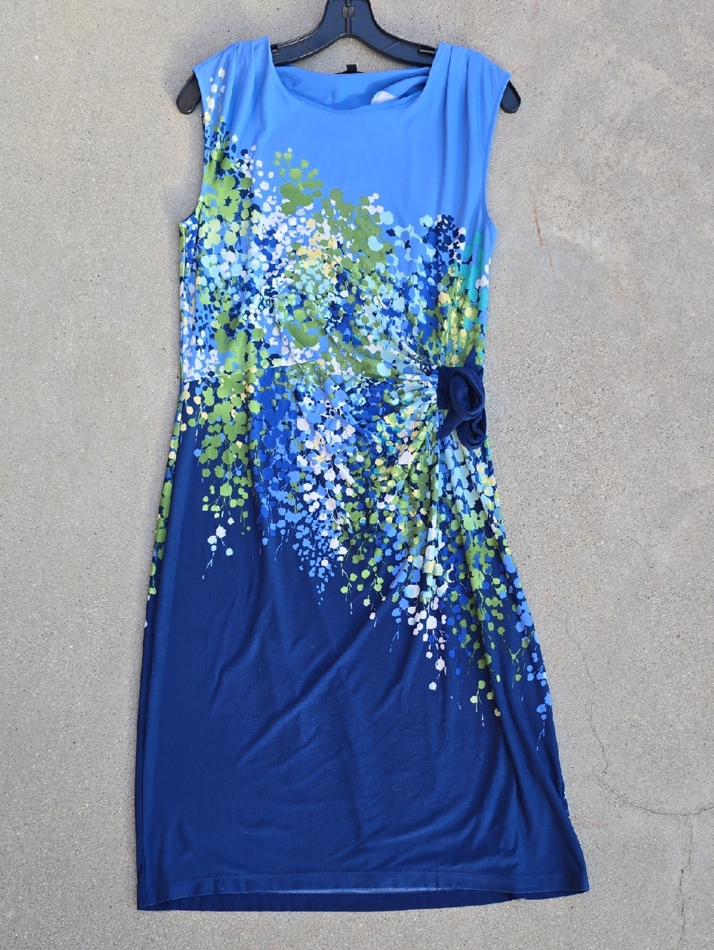 Apt. 9 Blue & Navy Floral Midi Dress. Size M